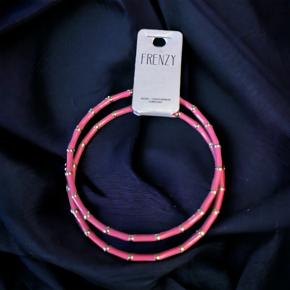 Frenzy pink bamboo bangle bracelets